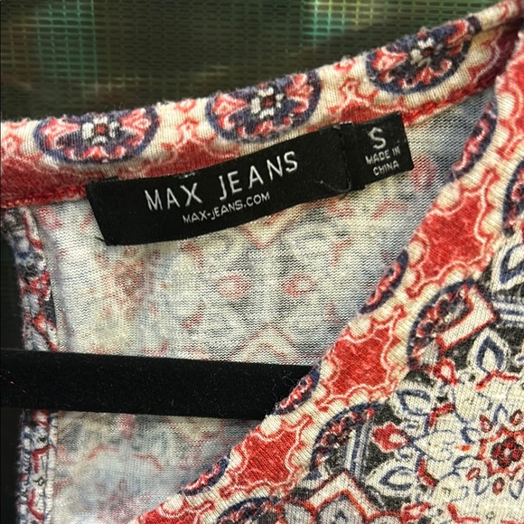 Max Jeans Pink and White‎ Sleeveless Tank Top - Picture 2 of 4